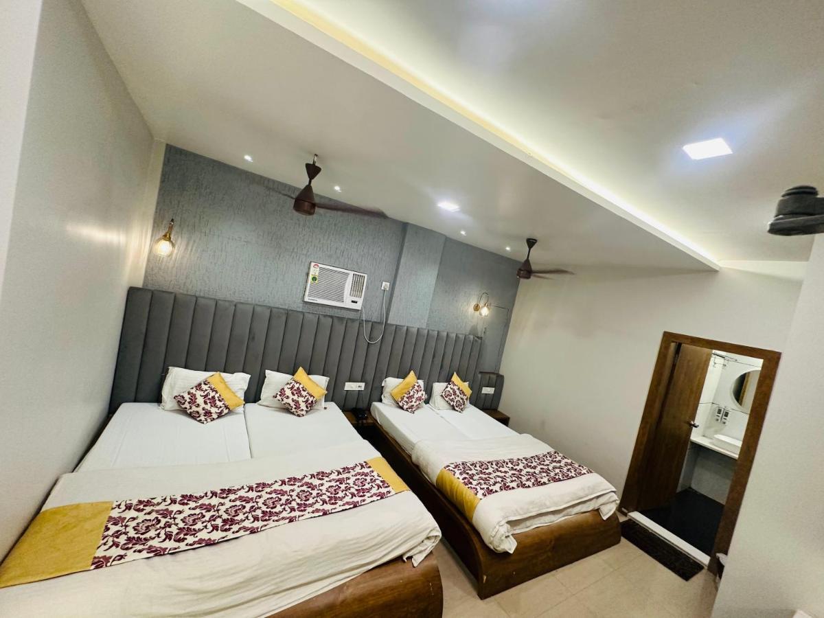 Hotel Deva Inn Varanasi Luaran gambar