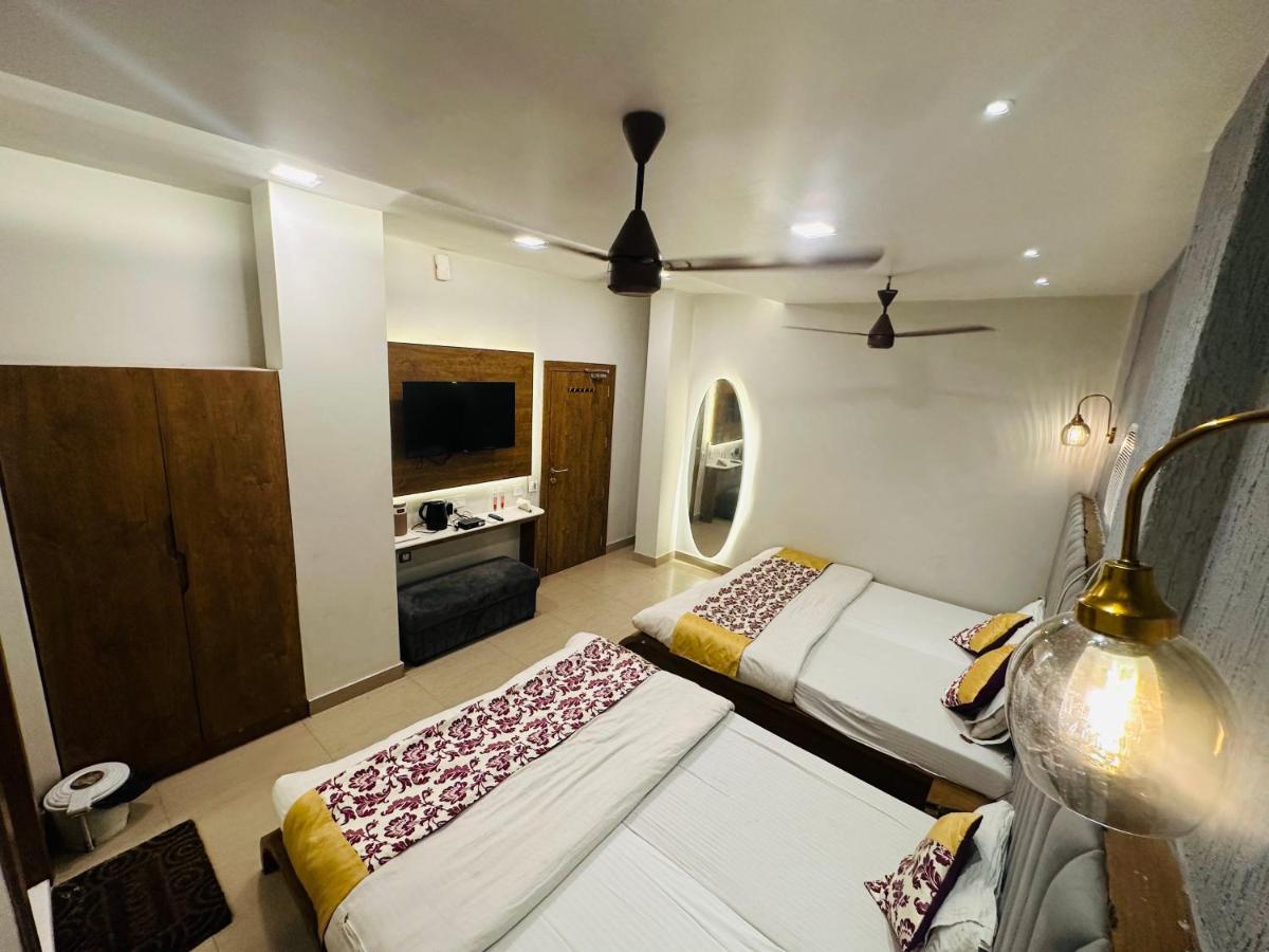 Hotel Deva Inn Varanasi Luaran gambar