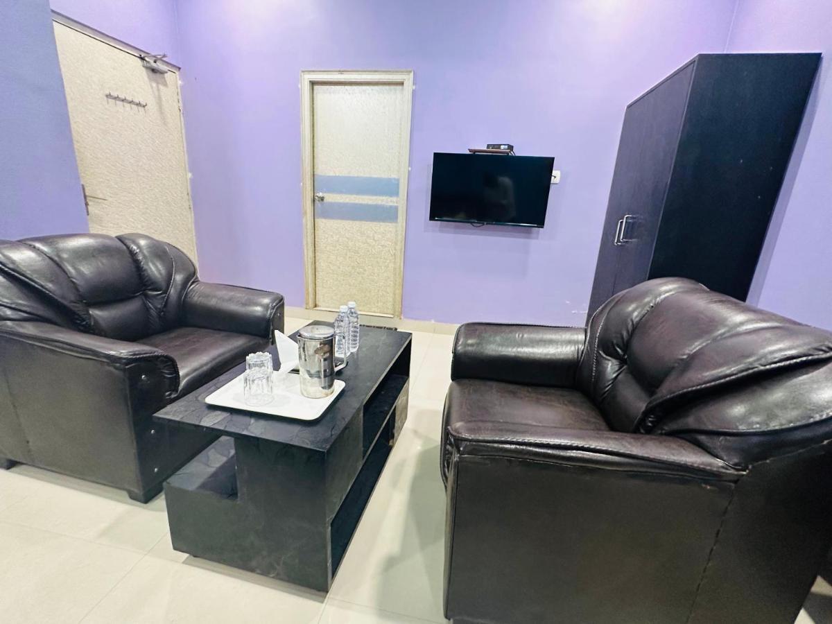 Hotel Deva Inn Varanasi Luaran gambar
