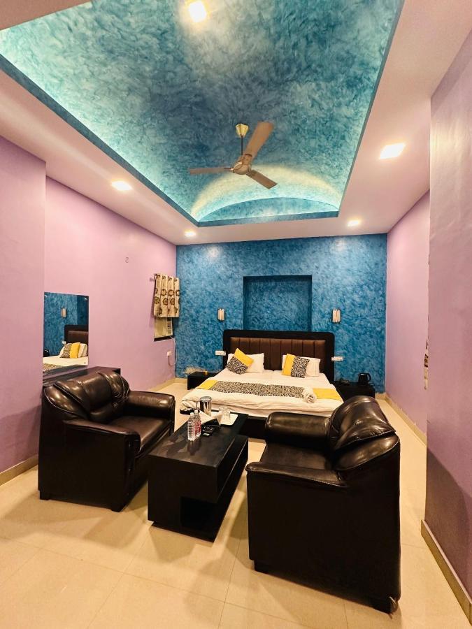 Hotel Deva Inn Varanasi Luaran gambar