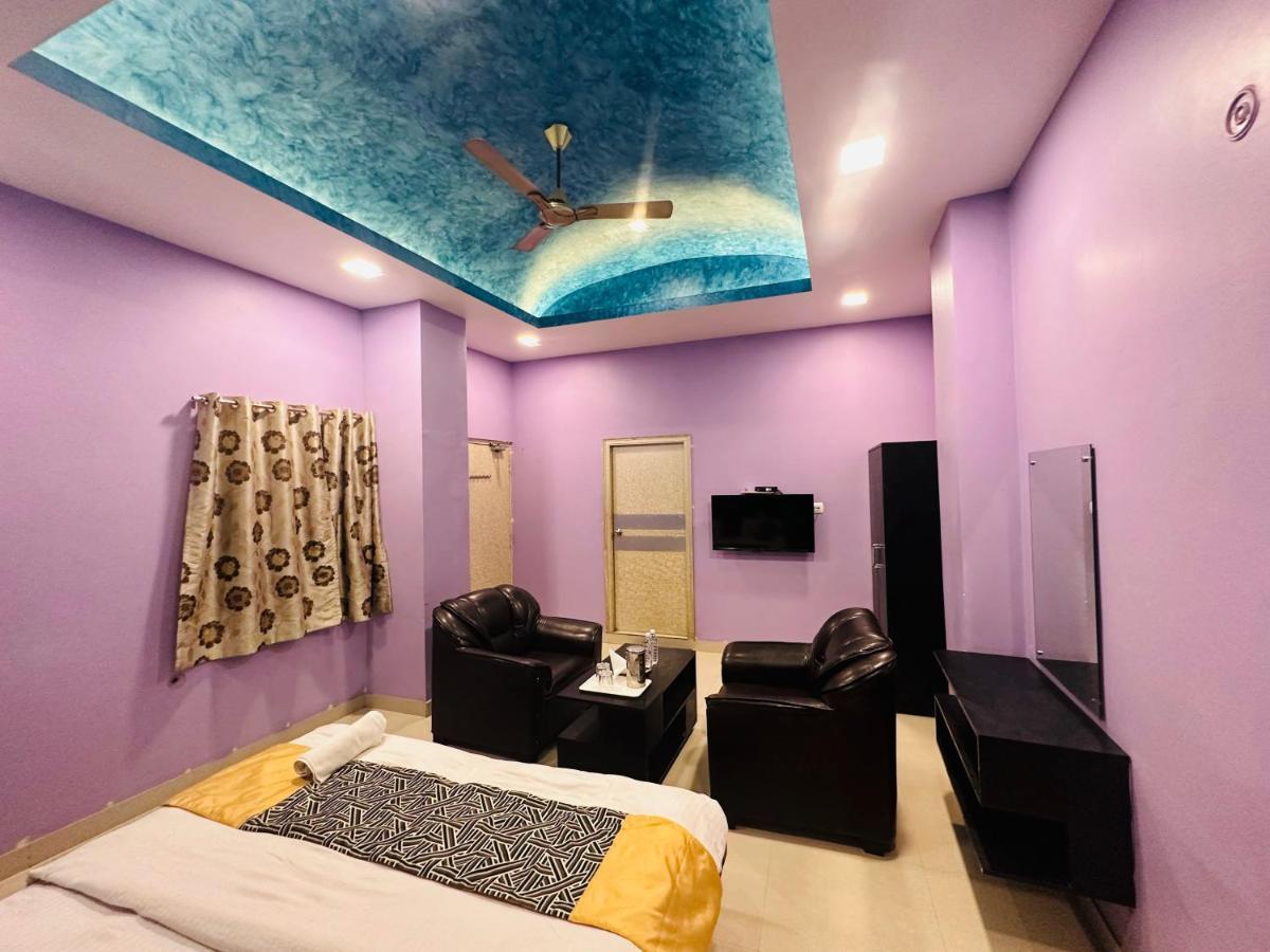 Hotel Deva Inn Varanasi Luaran gambar