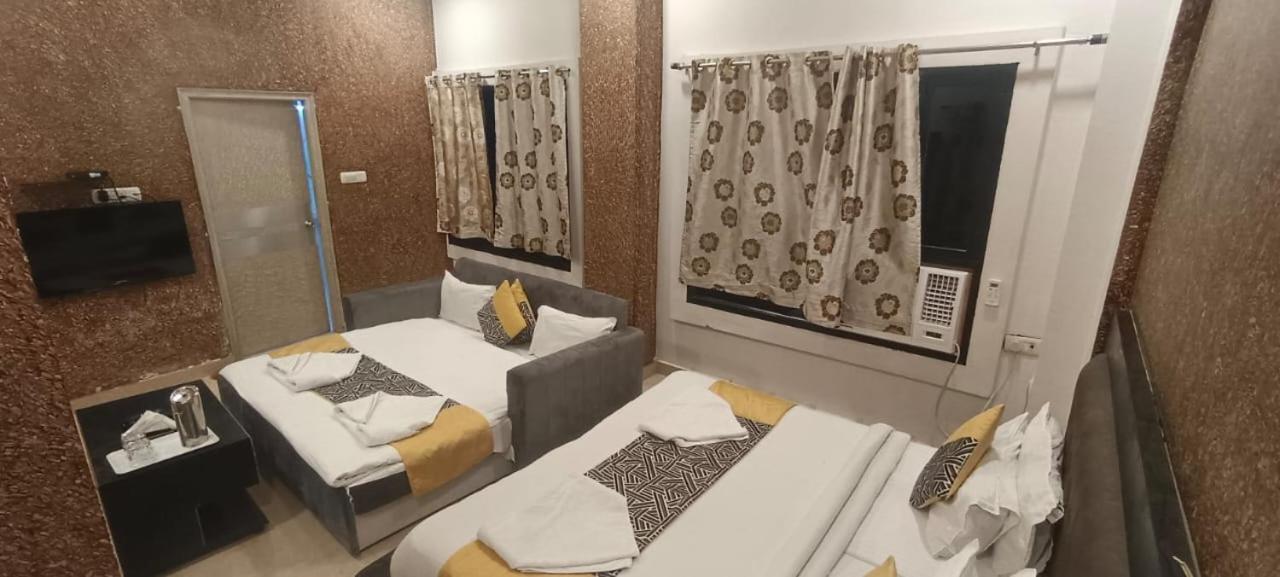Hotel Deva Inn Varanasi Luaran gambar