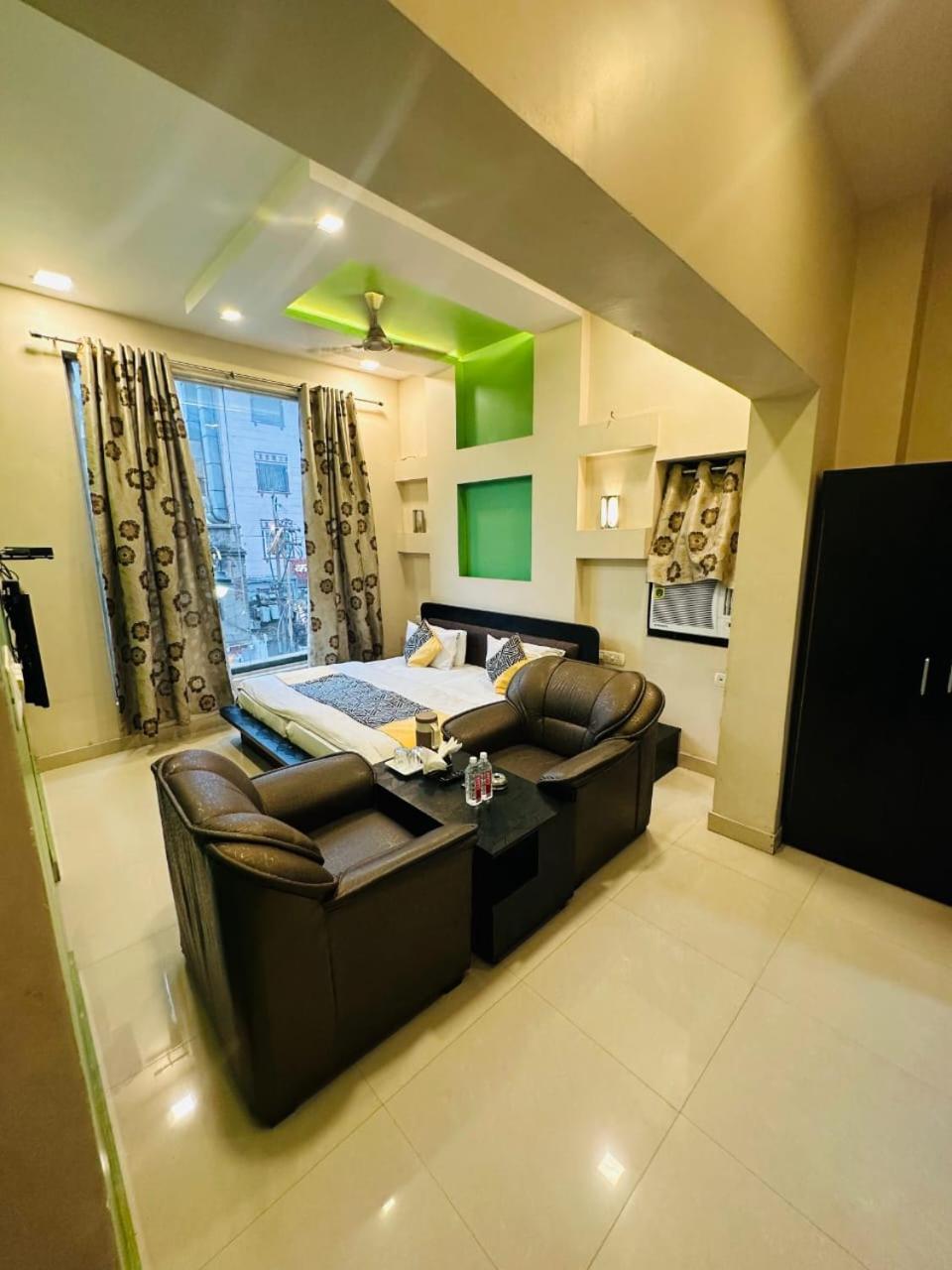 Hotel Deva Inn Varanasi Luaran gambar