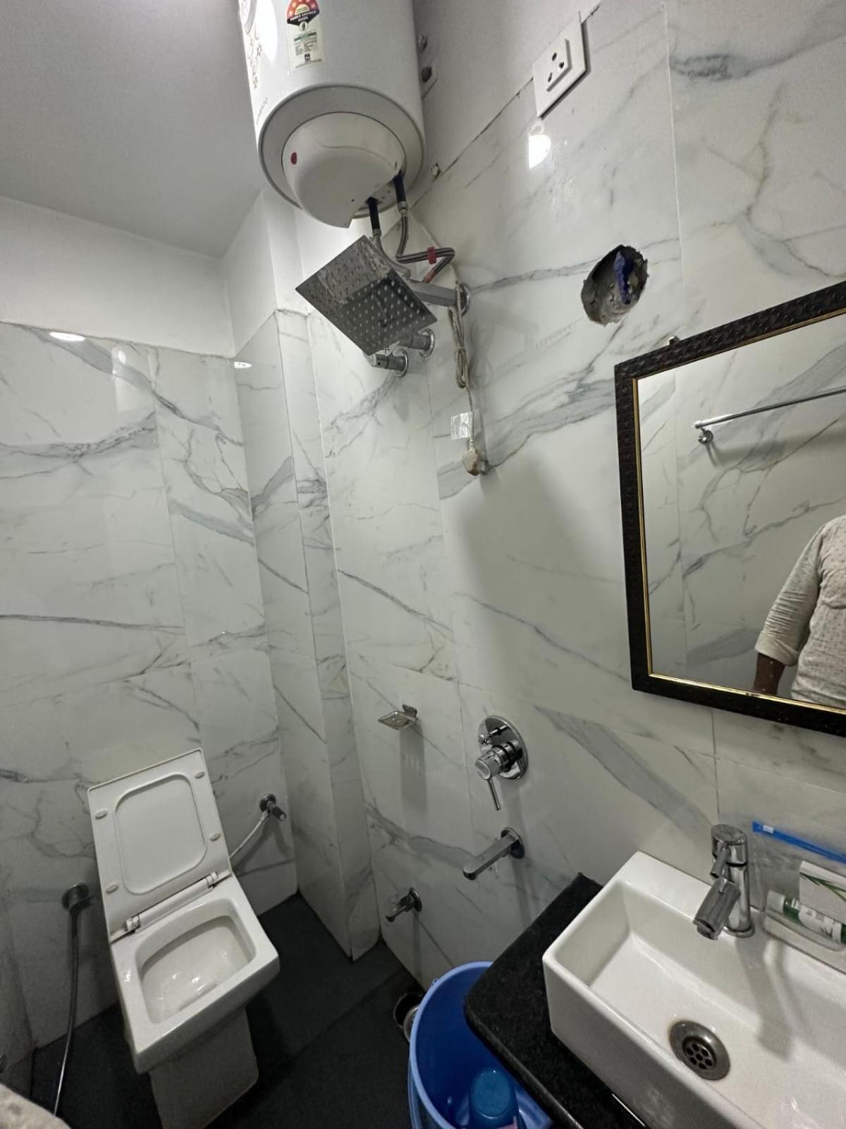 Hotel Deva Inn Varanasi Luaran gambar